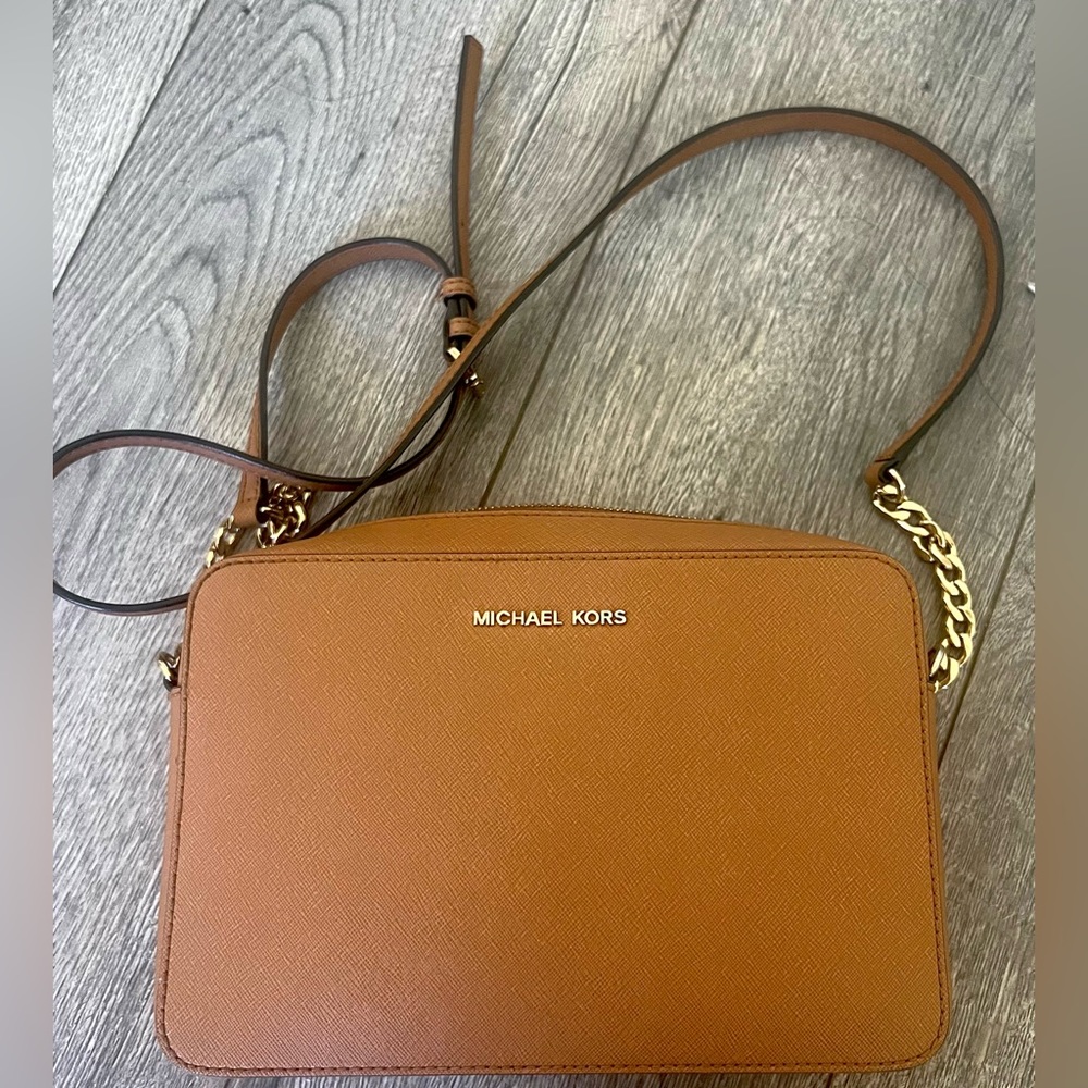 Michael Kors Crossbody Bag